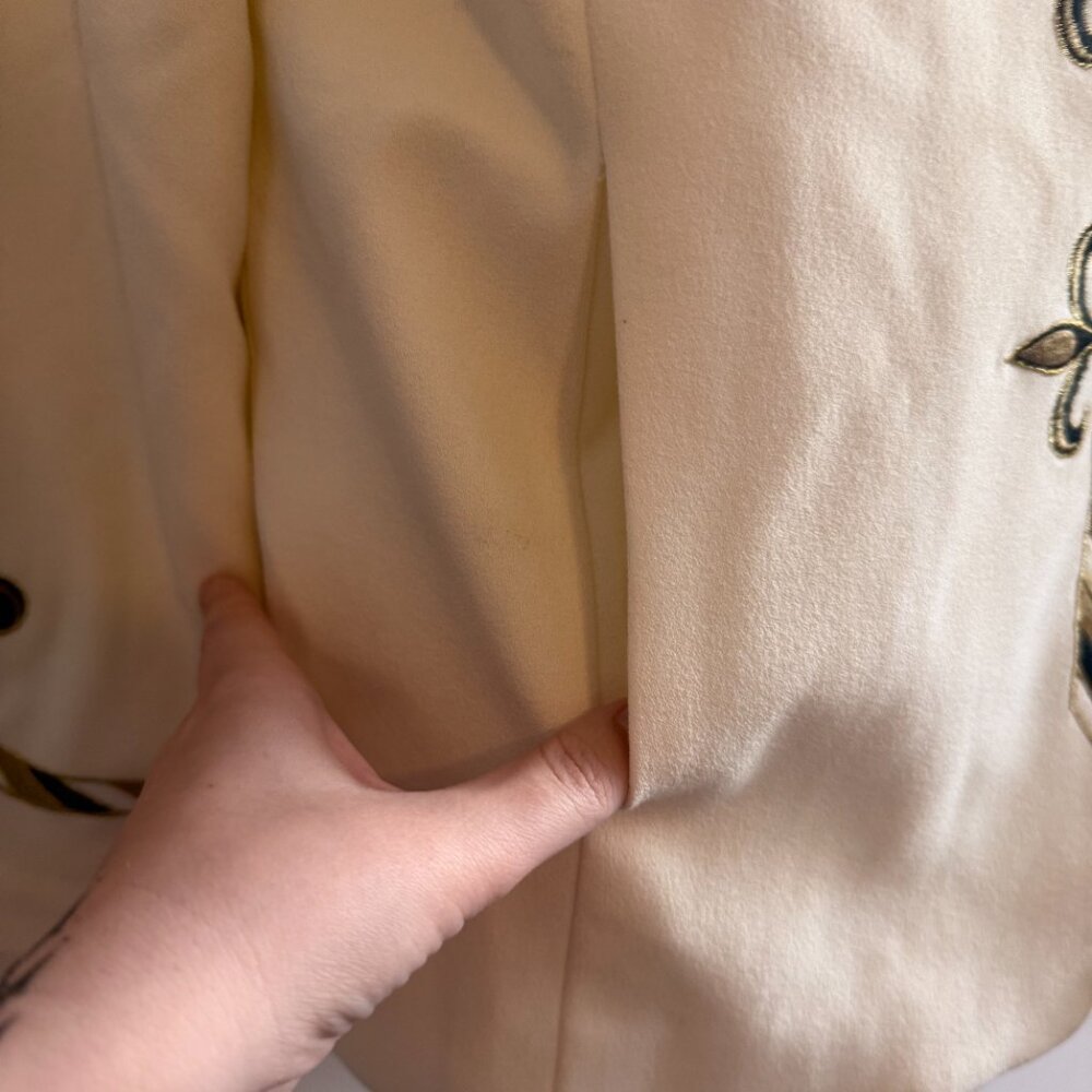 Vintage Bob Mackie Ivory Embroidered Jacket | Size S - Picture 10 of 14